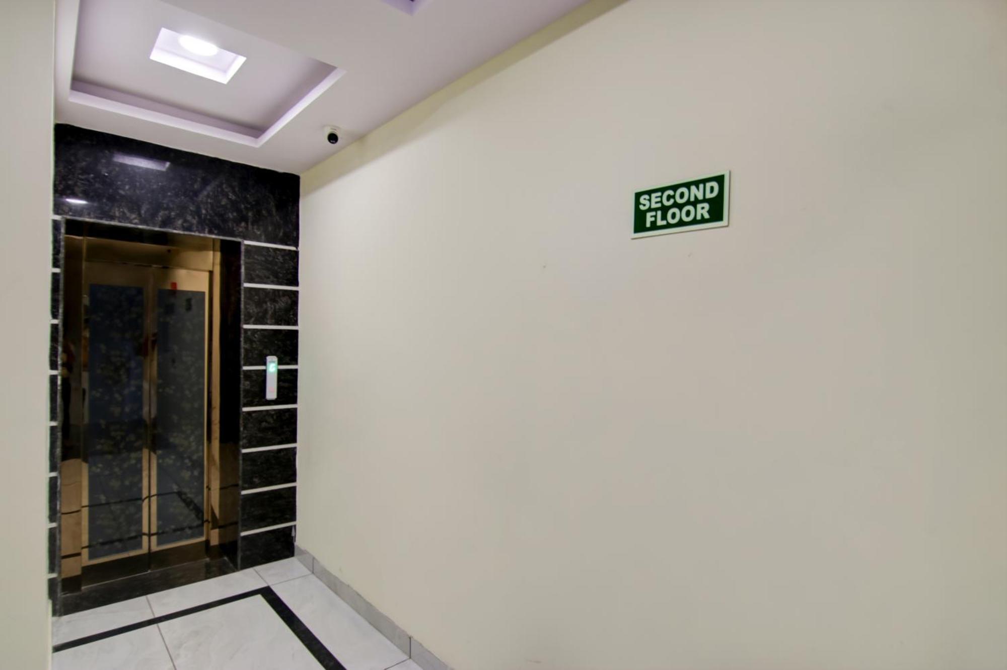 De Hocks Deluxe - Railway Station 4* New Delhi