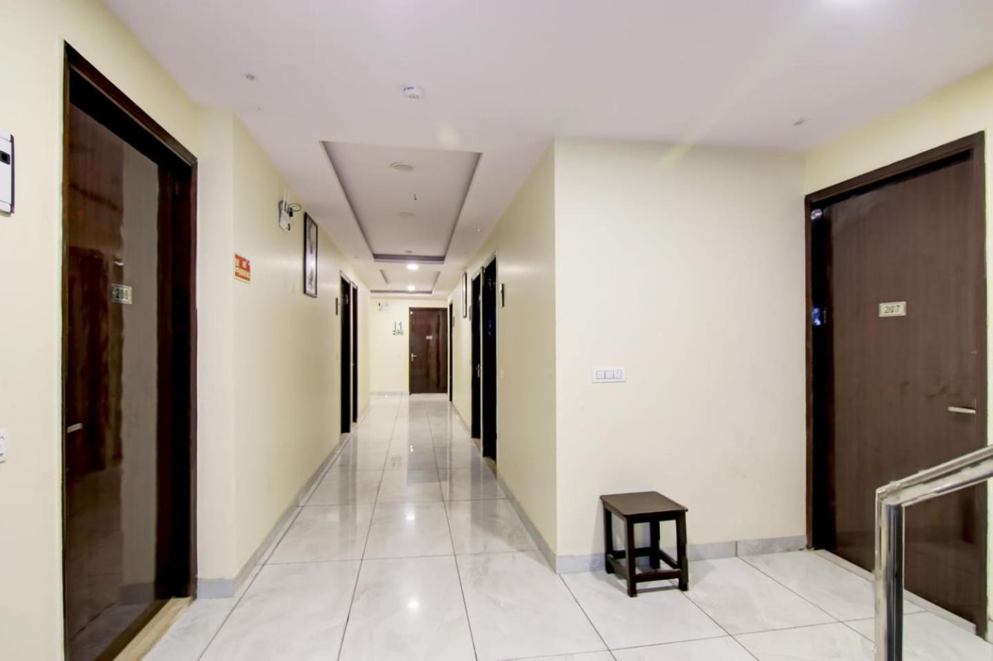 De Hocks Deluxe - Railway Station 4* New Delhi