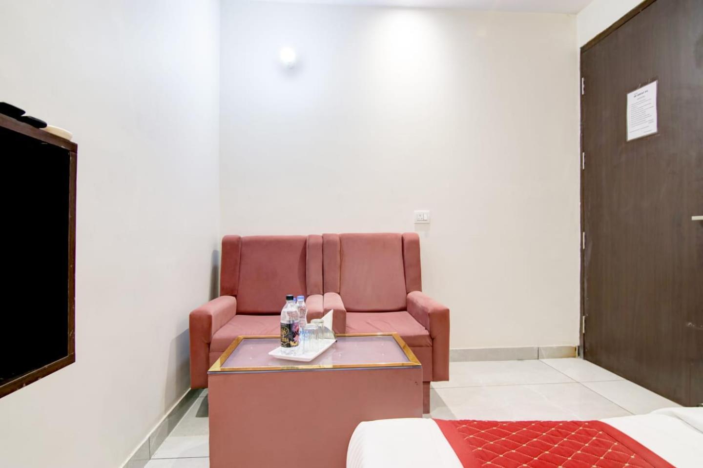 De Hocks Deluxe - Railway Station 4* New Delhi