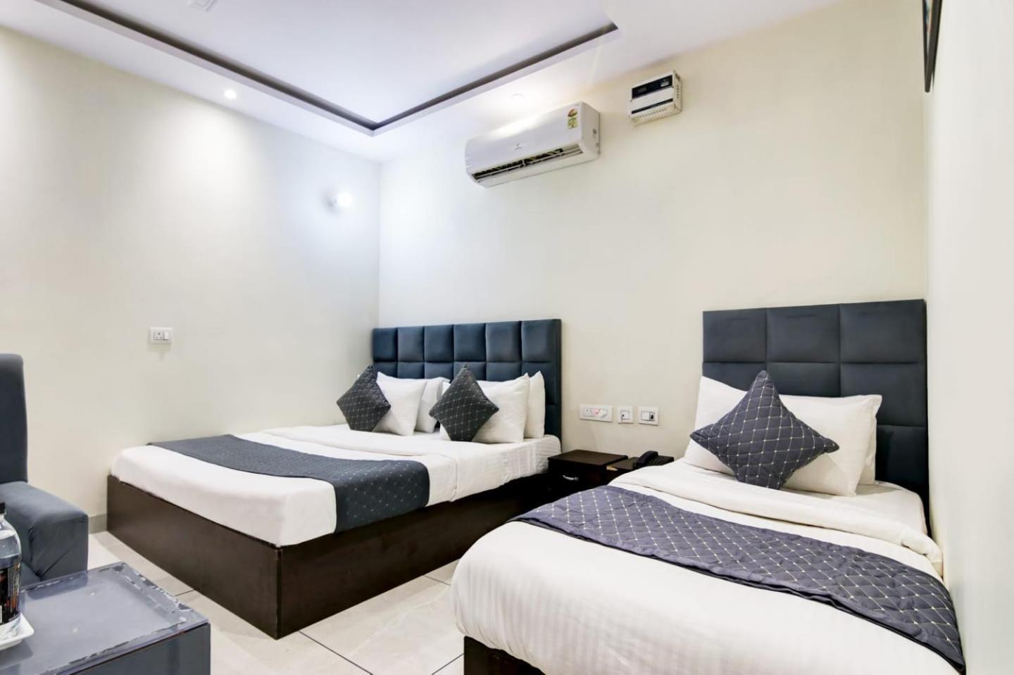 De Hocks Deluxe - Railway Station 4* New Delhi